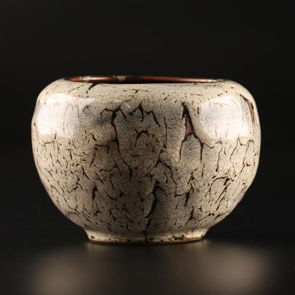 日本四国拍卖天目釉壺