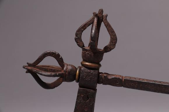 明铁嵌铜五股金刚锤