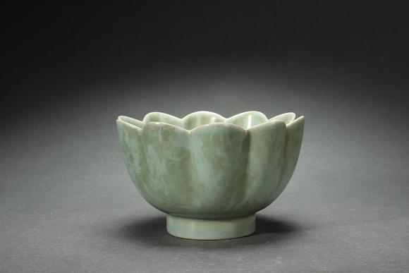 rukilnfloralshapedbowl汝窑葵口碗