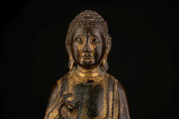 辽铜鎏金佛立像