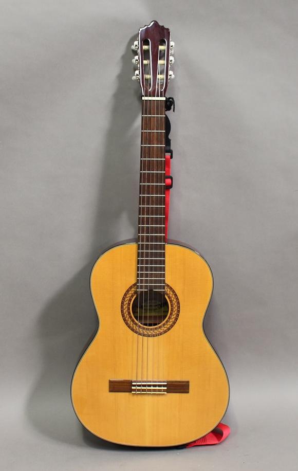 tooveysa classical six-string acoustic guitar by santos martinez