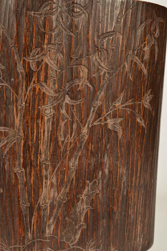 achinesebamboojointpatterneaglewoodbrushpot