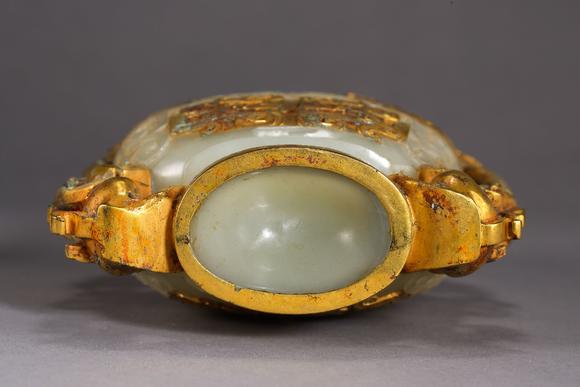 中国古代和田玉嵌金瓶ancientchinesehetianjadeinlaidgoldbottle