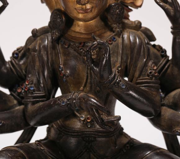 清代铜鎏金三头六臂度母coppergiltthreeheadedsixarmedmotherfrom