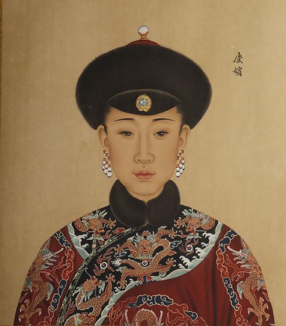 tg bowo incoporation清代 郎世宁绘乾隆大帝十二妃肖像大雅雍容图