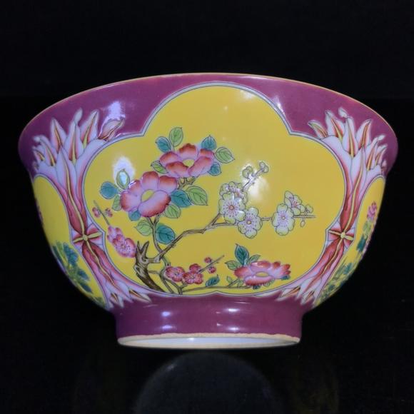 清康熙粉彩四季花卉纹碗achinesefamillerosefloral02porcelainbowl